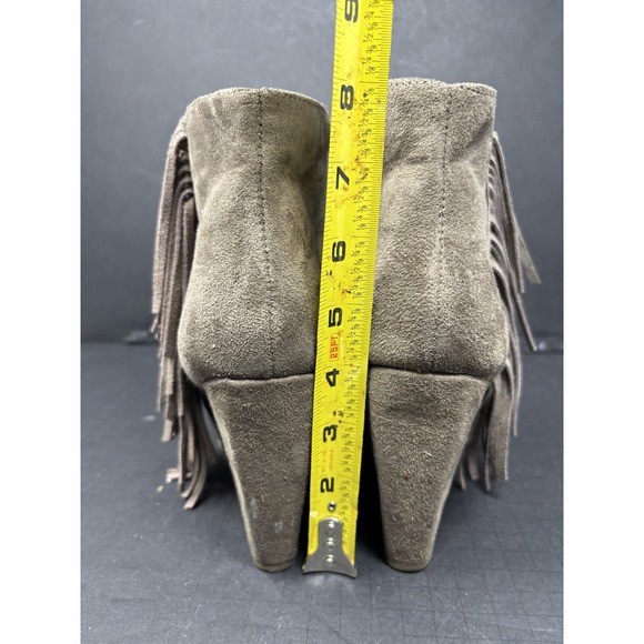 Madden Girl Pave Ankle Boots Women's Size 8.5 M Wedge Fringed Taupe Faux Suede - Picture 5 of 8